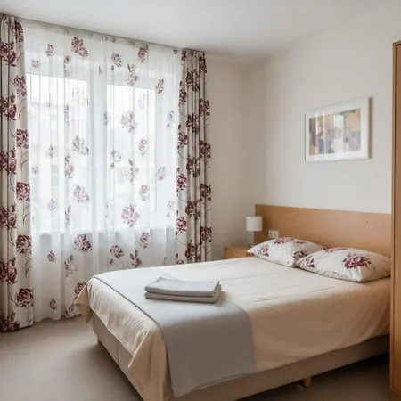 Hotel de apartamente Sara